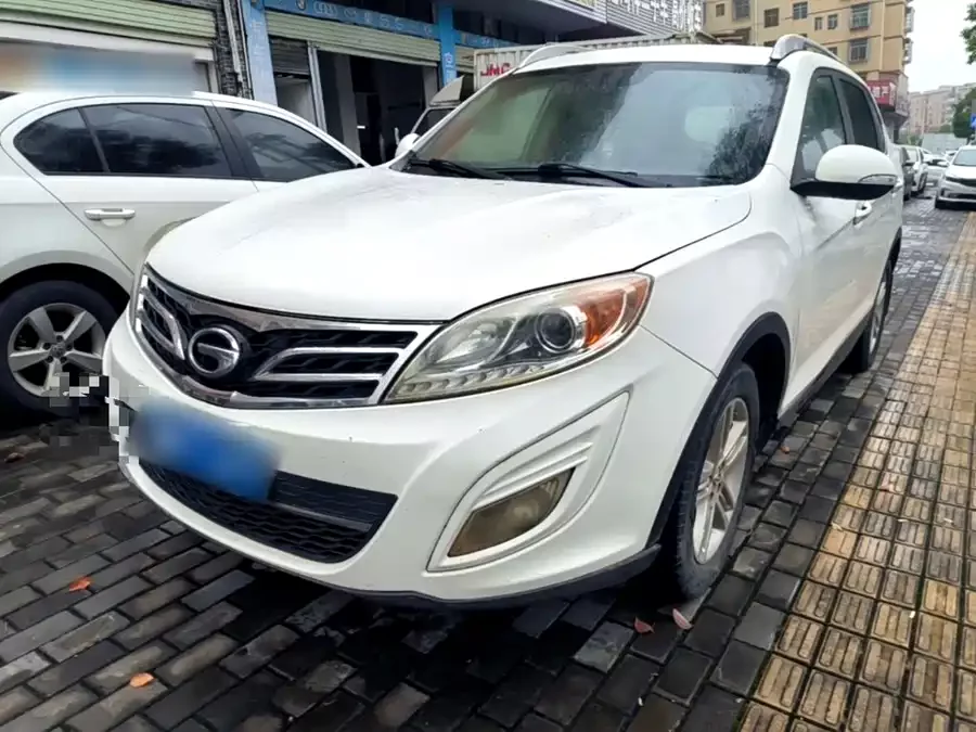 GAC Trumpchi GS5