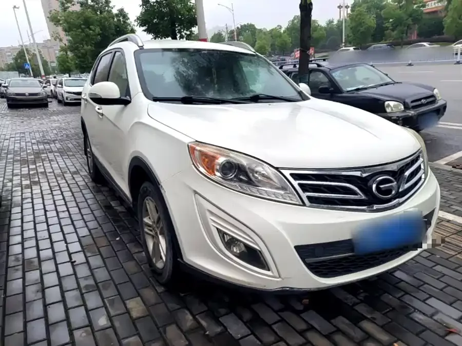 GAC Trumpchi GS5