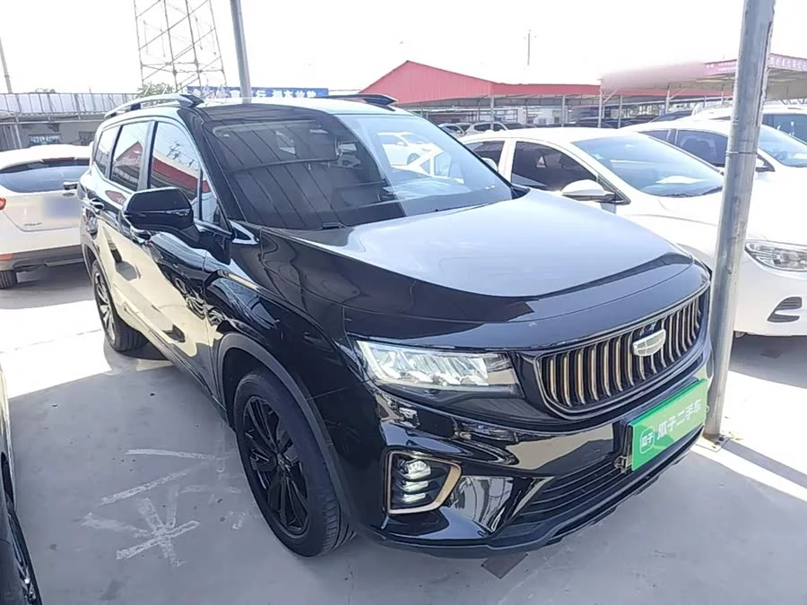 Geely Okavango