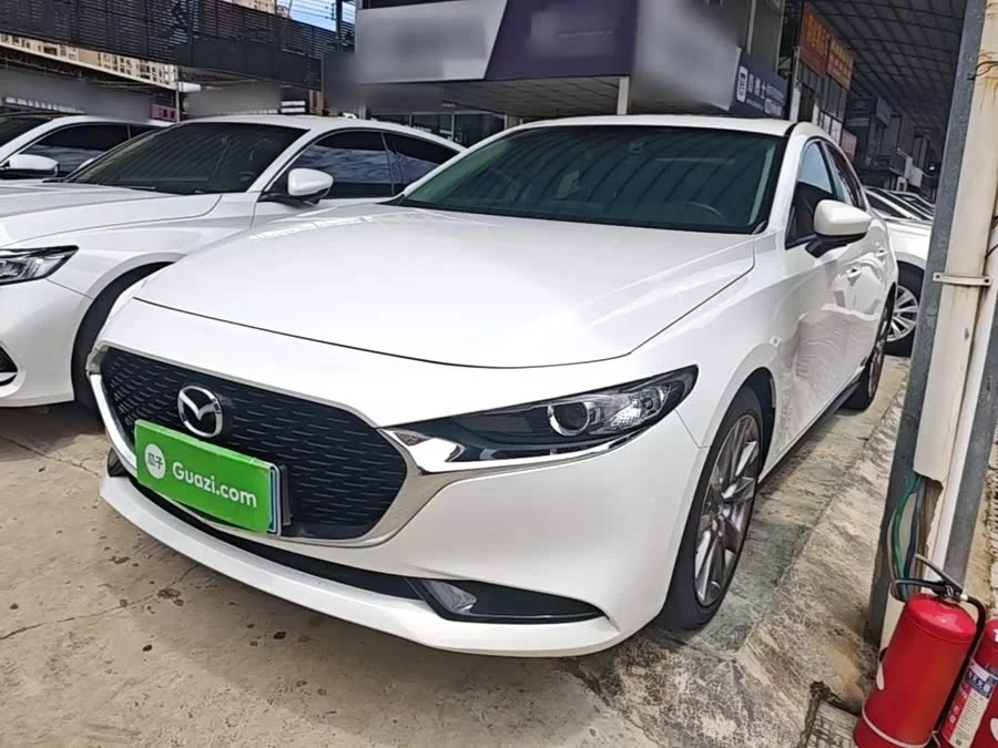 Mazda 3