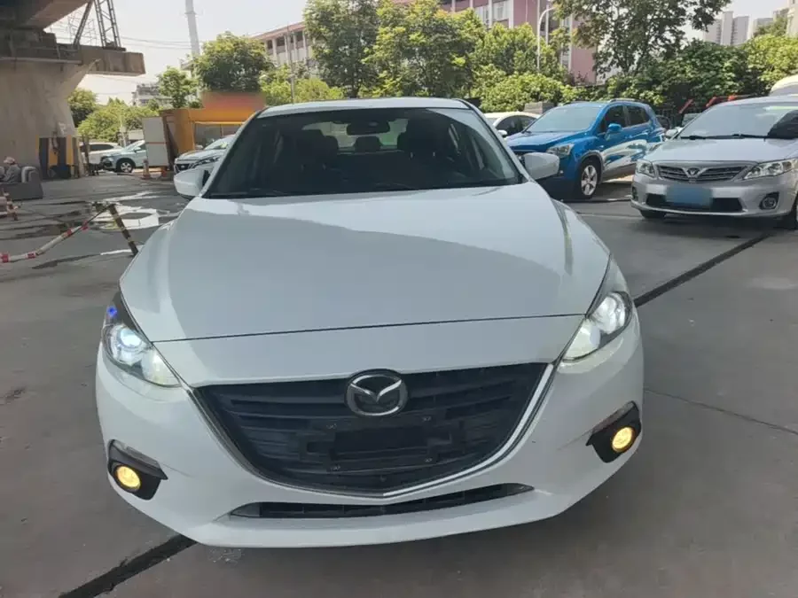 Mazda 3