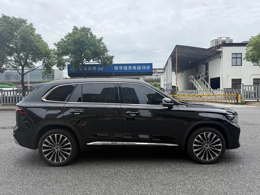 Geely Xingyue L