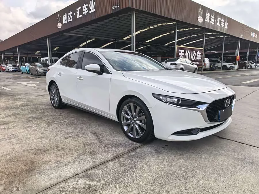 Mazda 3