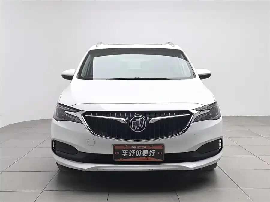Buick GL6
