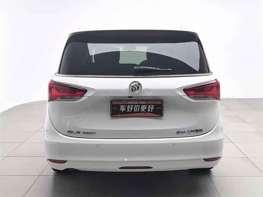 Buick GL6