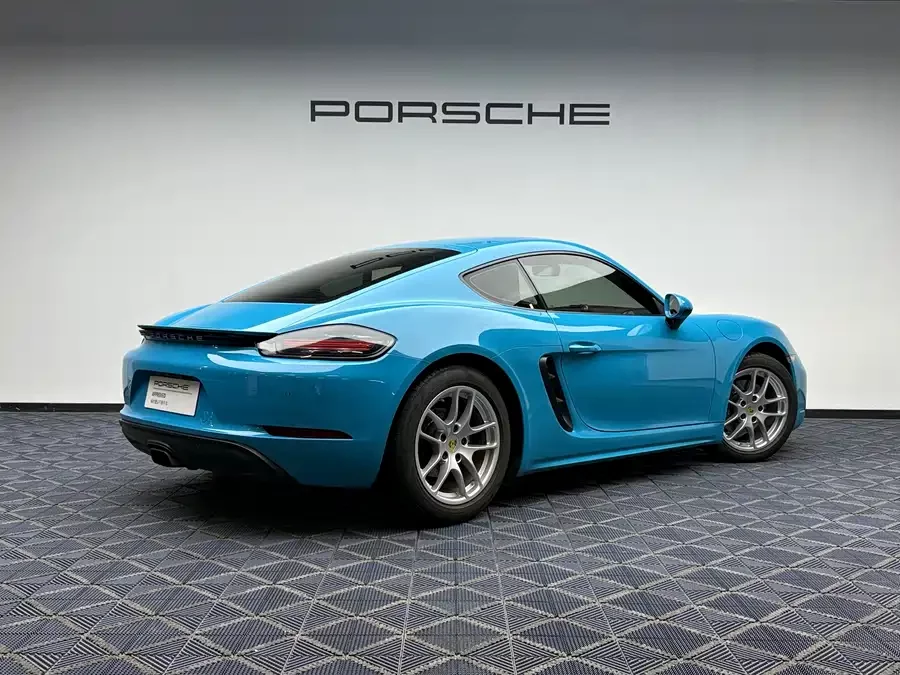 Porsche 718