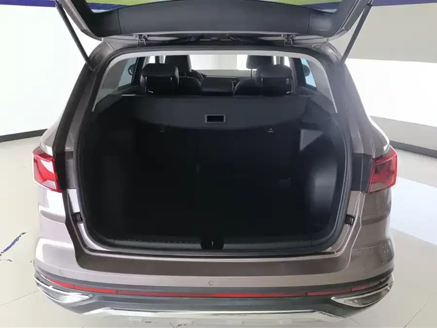 Jetta VS7