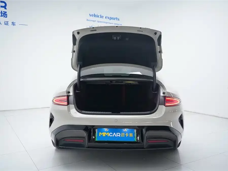 Xiaomi SU7