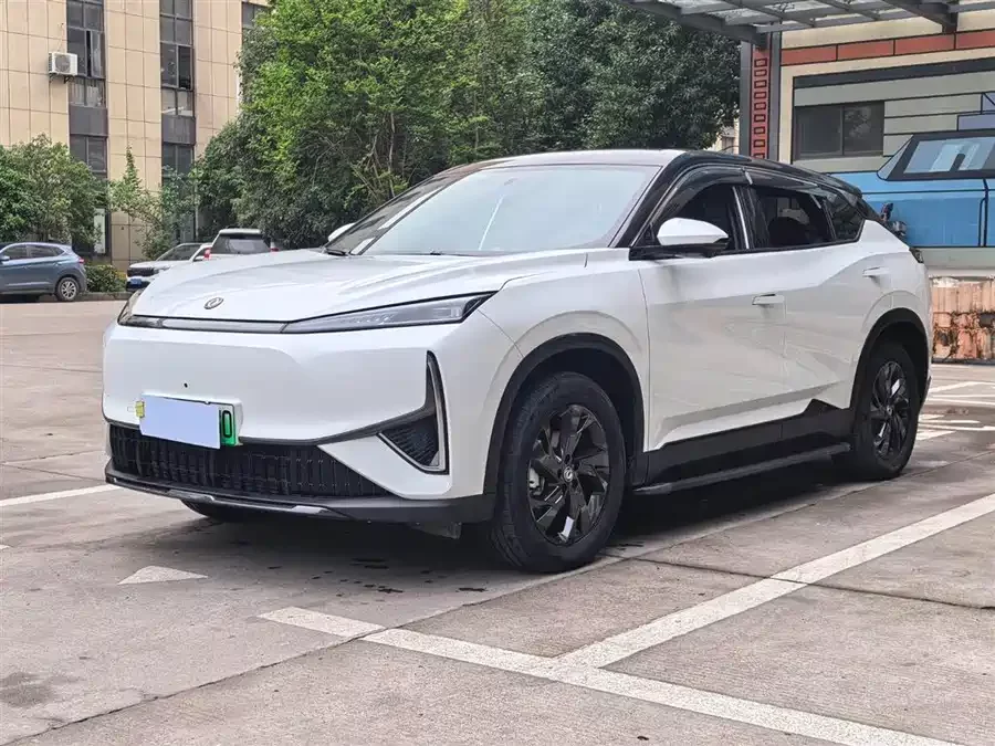 Dongfeng L7