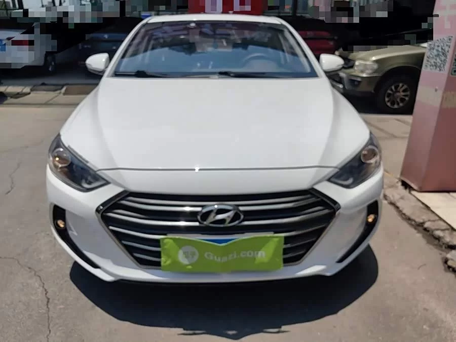 Hyundai elantra