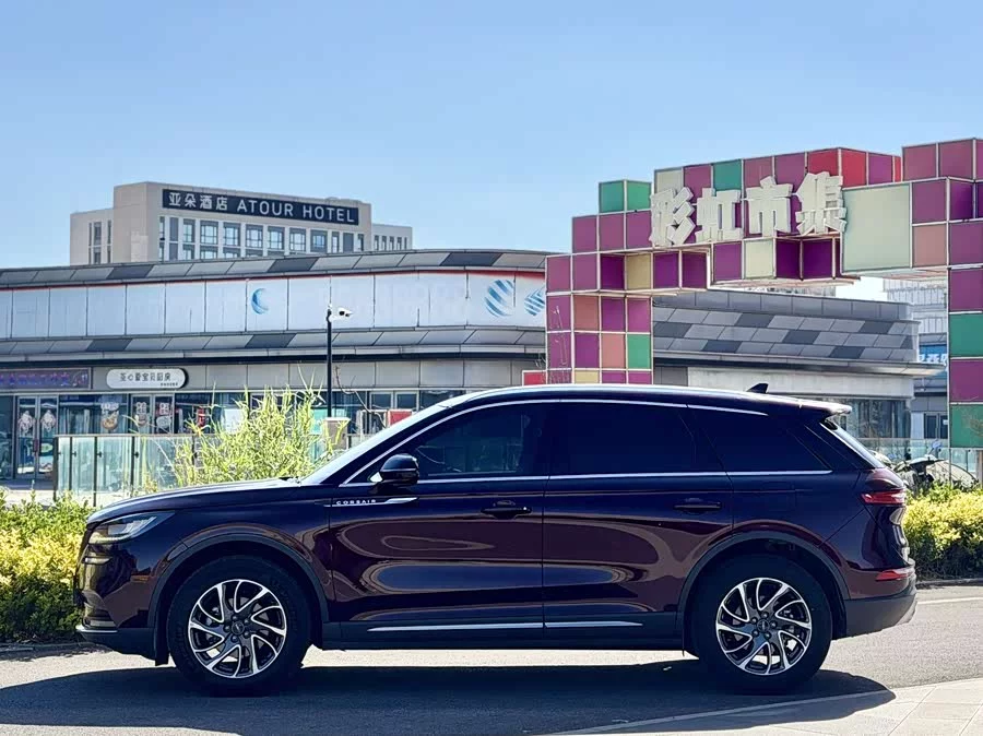 Lincoln Adventurer
