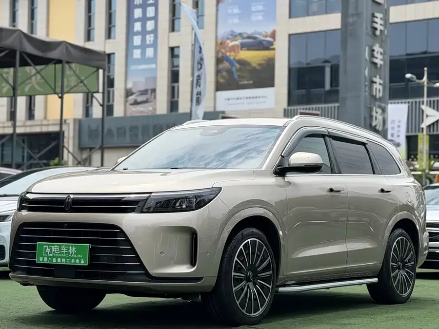 AITO Wenjie M7