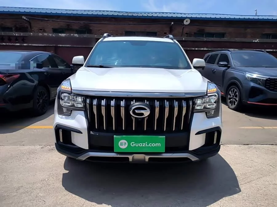 GAC Trumpchi GS8