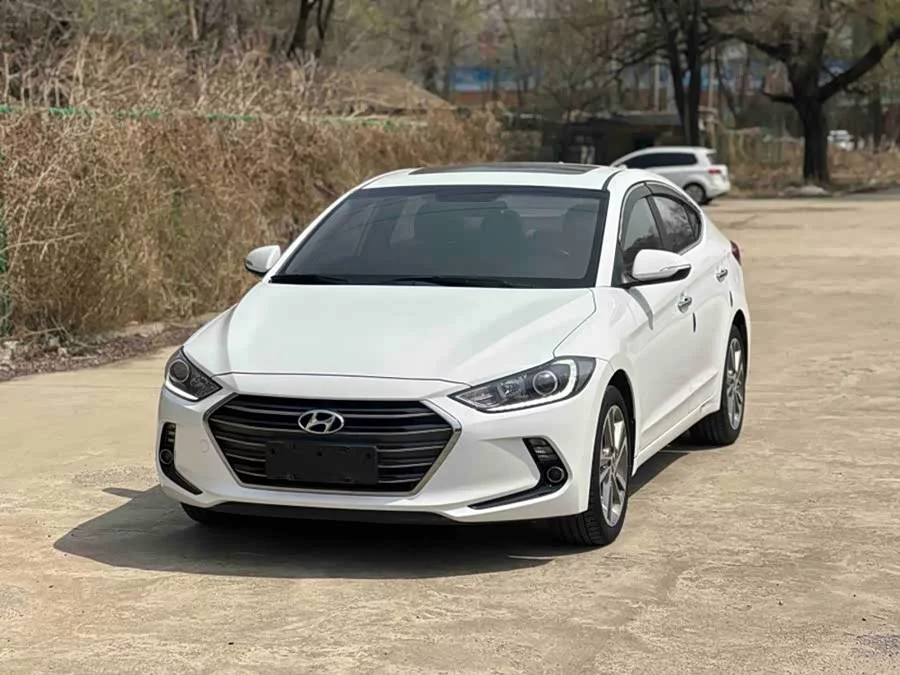 Hyundai elantra