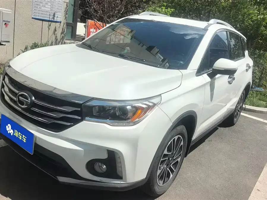 GAC Trumpchi GS4