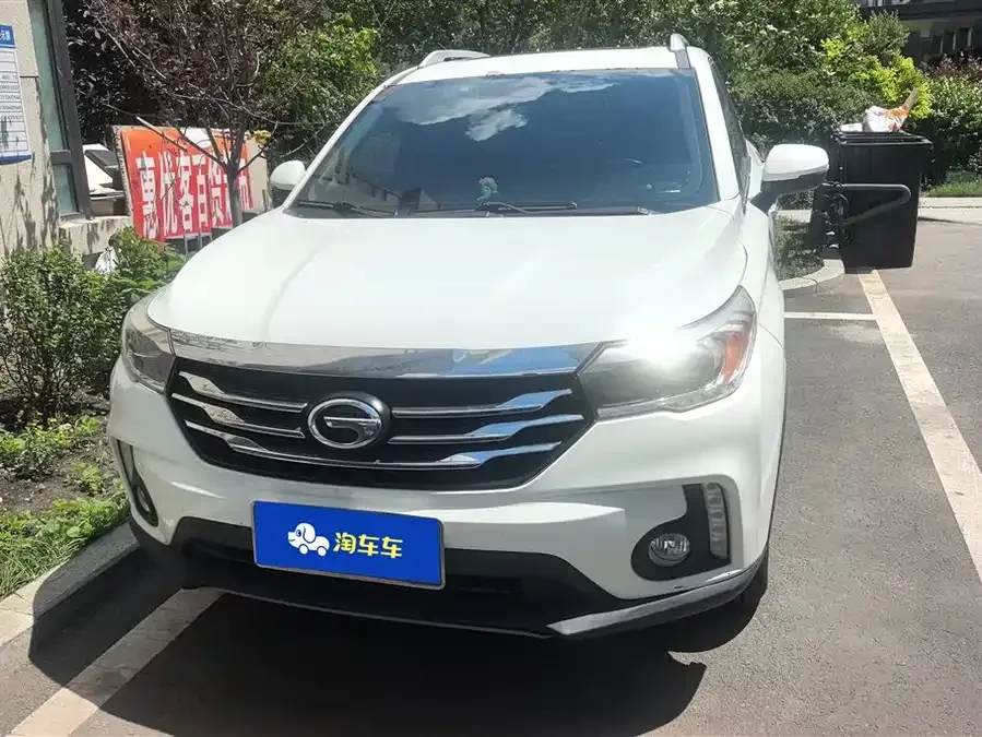 GAC Trumpchi GS4