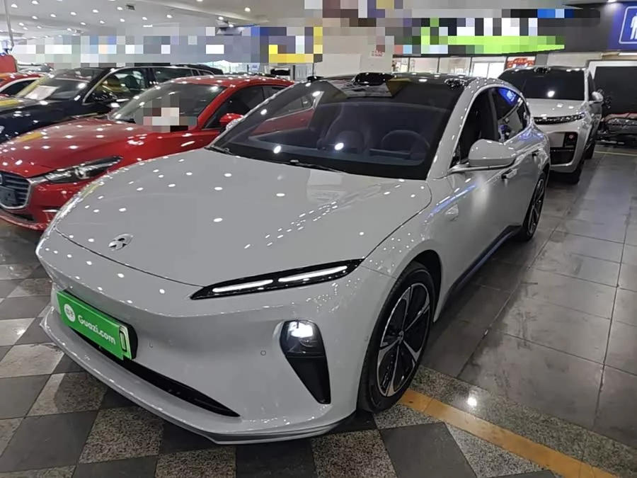NIO ET5T