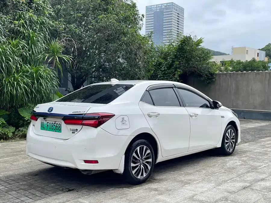 Toyota Corolla Hybrid E+