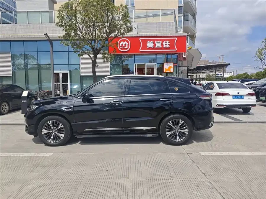 Honda UR-V