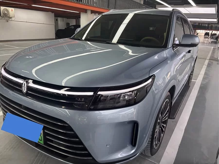 AITO Wenjie M7
