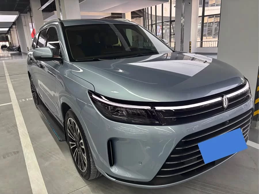 AITO Wenjie M7