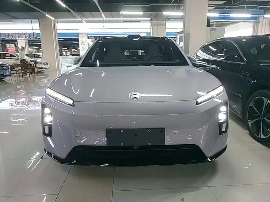 NIO ET5T