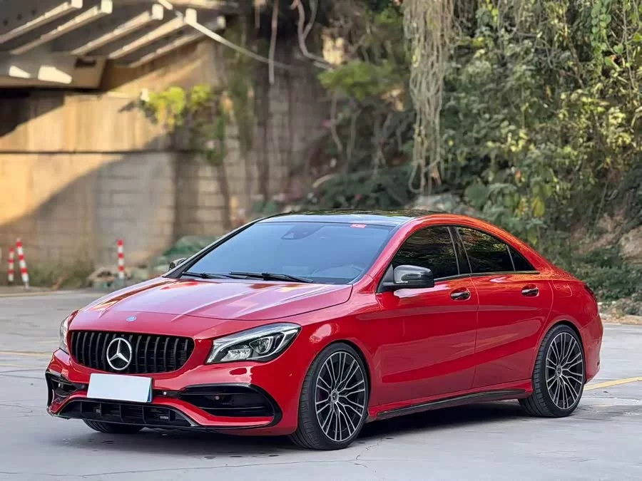 Mercedes Benz CLA AMG