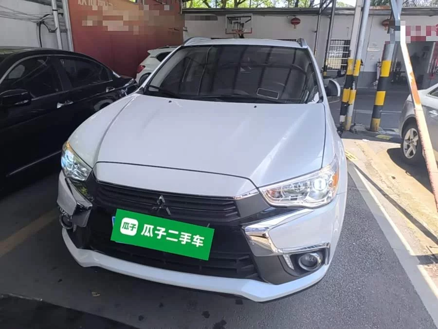 Mitsubishi ASX