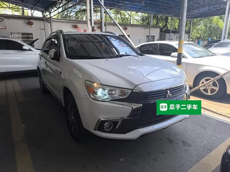 Mitsubishi ASX