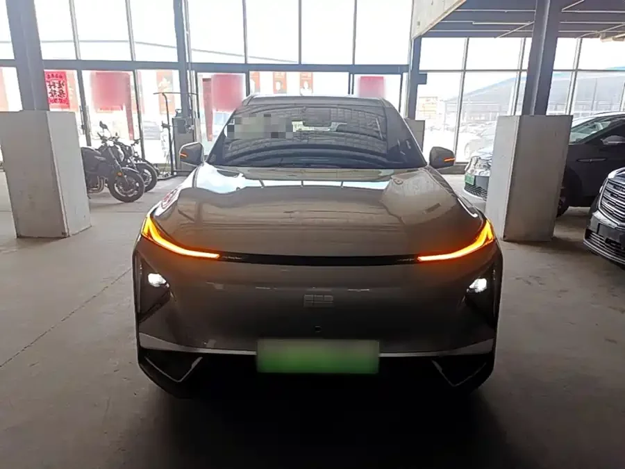 Geely Galaxy L7