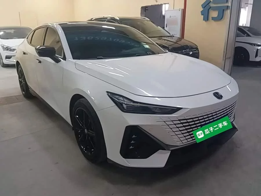 Changan UNI-V