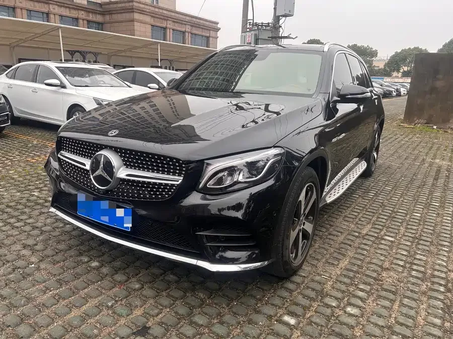 Mercedes Benz GLC