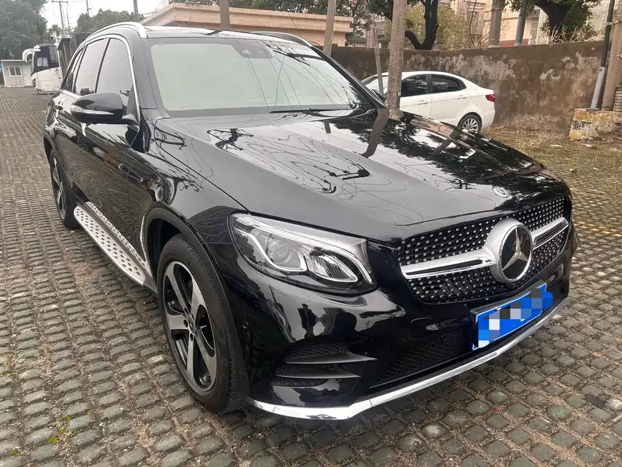 Mercedes Benz GLC