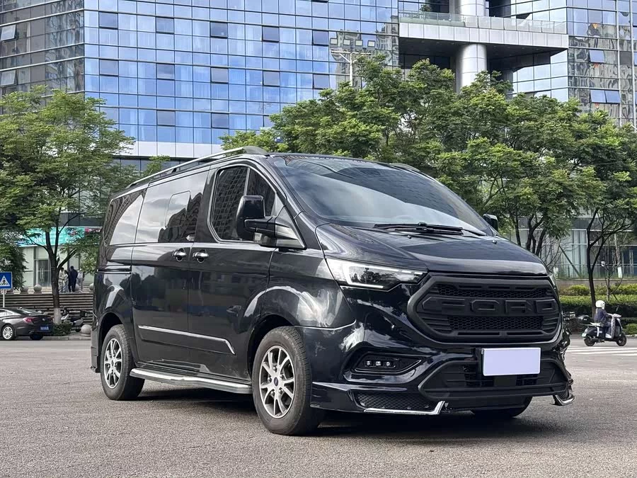 Ford Tourneo