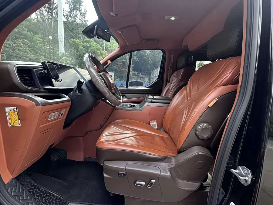 Ford Tourneo