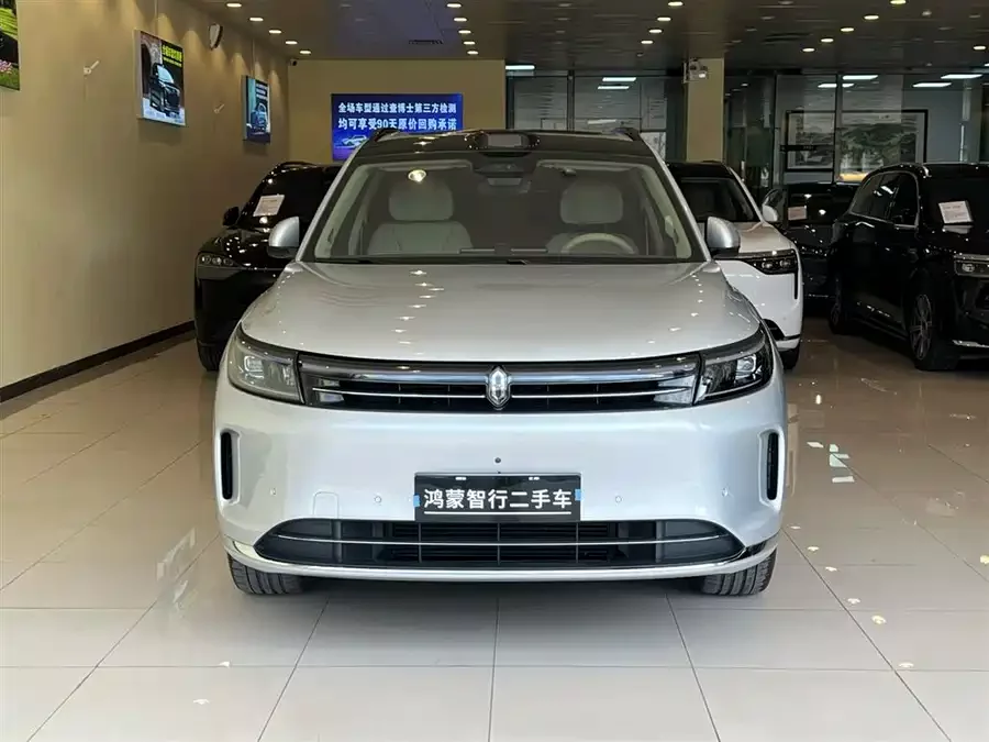 AITO Wenjie M7