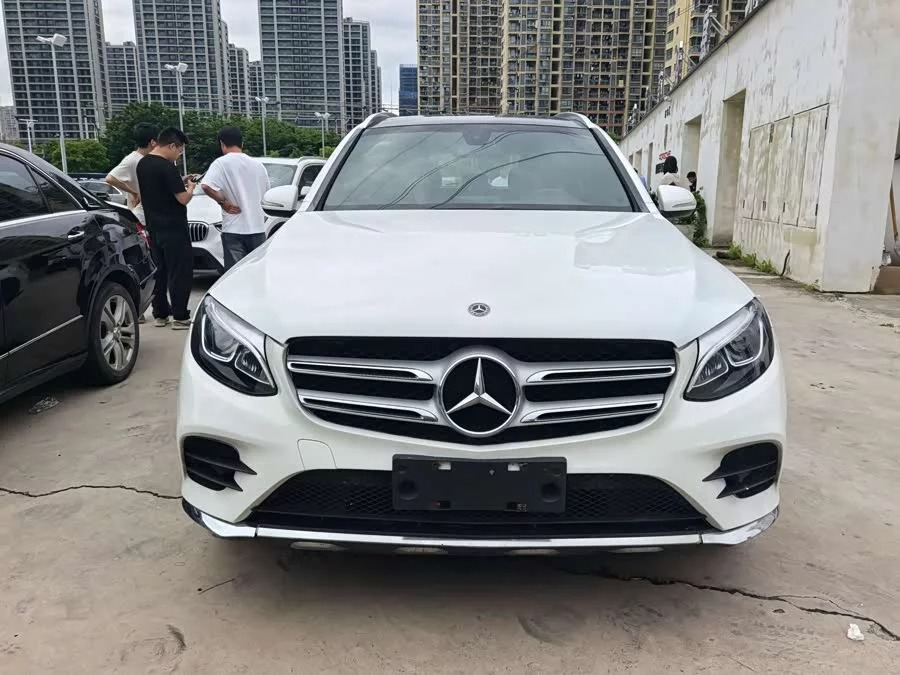 Mercedes Benz GLC
