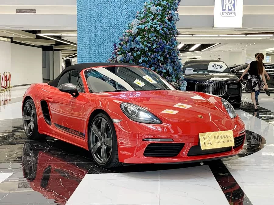 Porsche 718