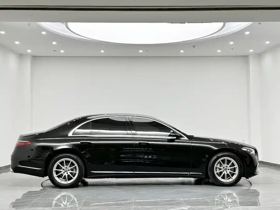 Mercedes Benz S class