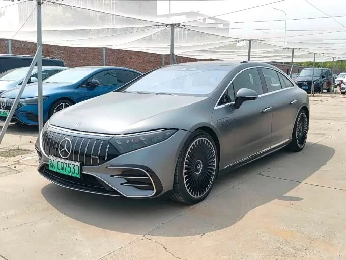 Mercedes Benz EQS AMG