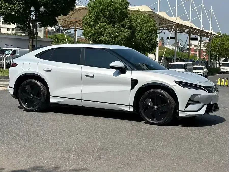 BYD Song L EV