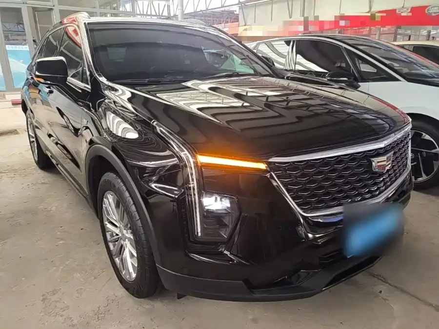 Cadillac XT4