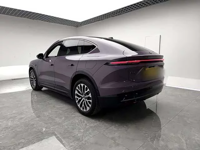 NIO EC6
