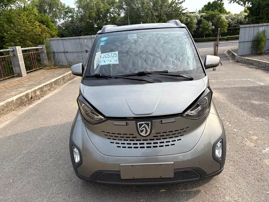 Baojun E100