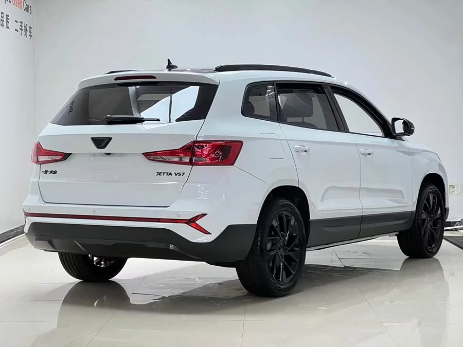 Jetta VS7