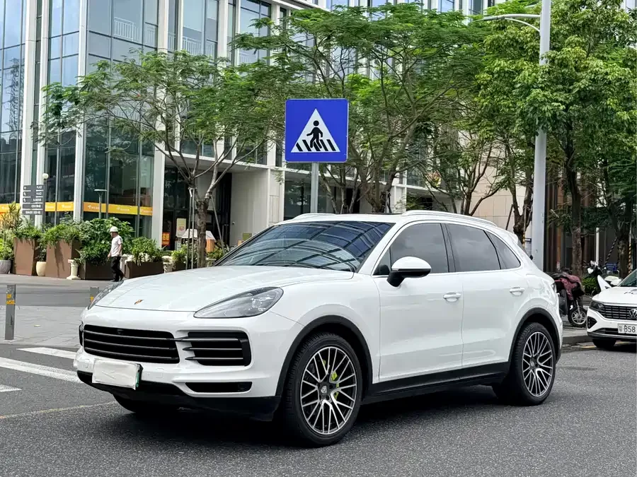 Porsche Cayenne New Energy