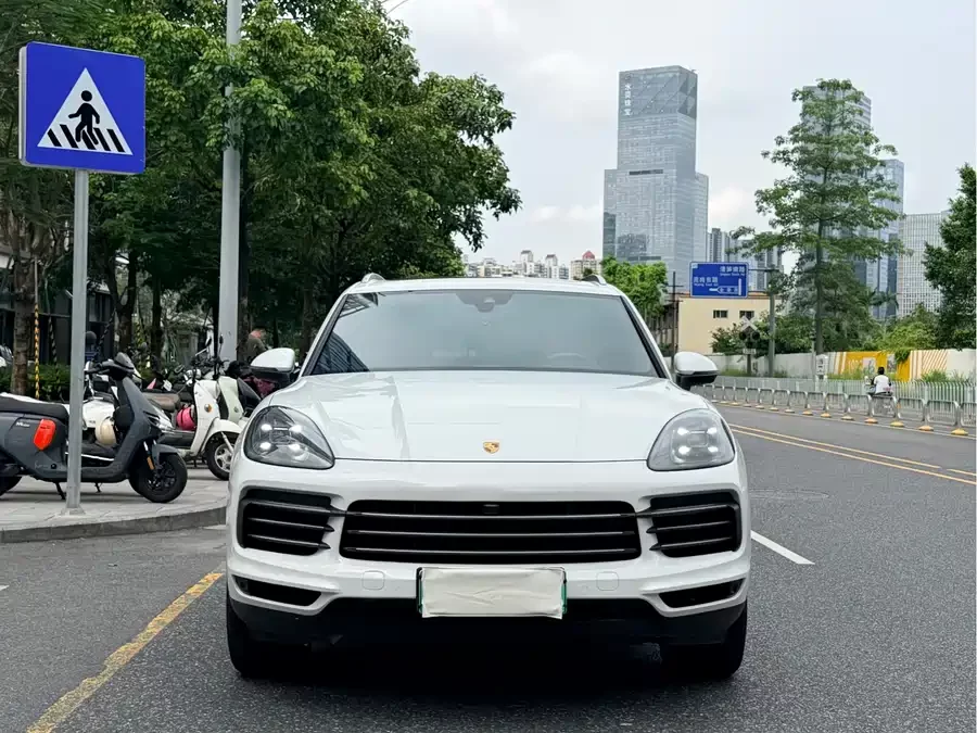 Porsche Cayenne New Energy