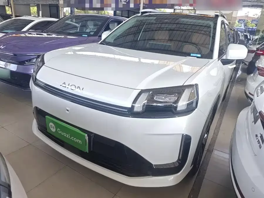 Aion V
