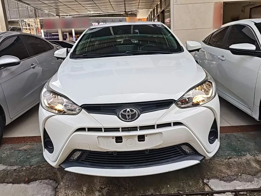 Toyota YARiS L Enjoy