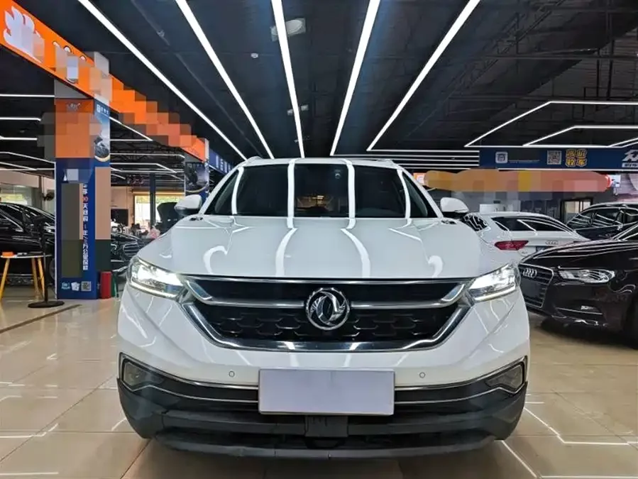 Dongfeng AX7